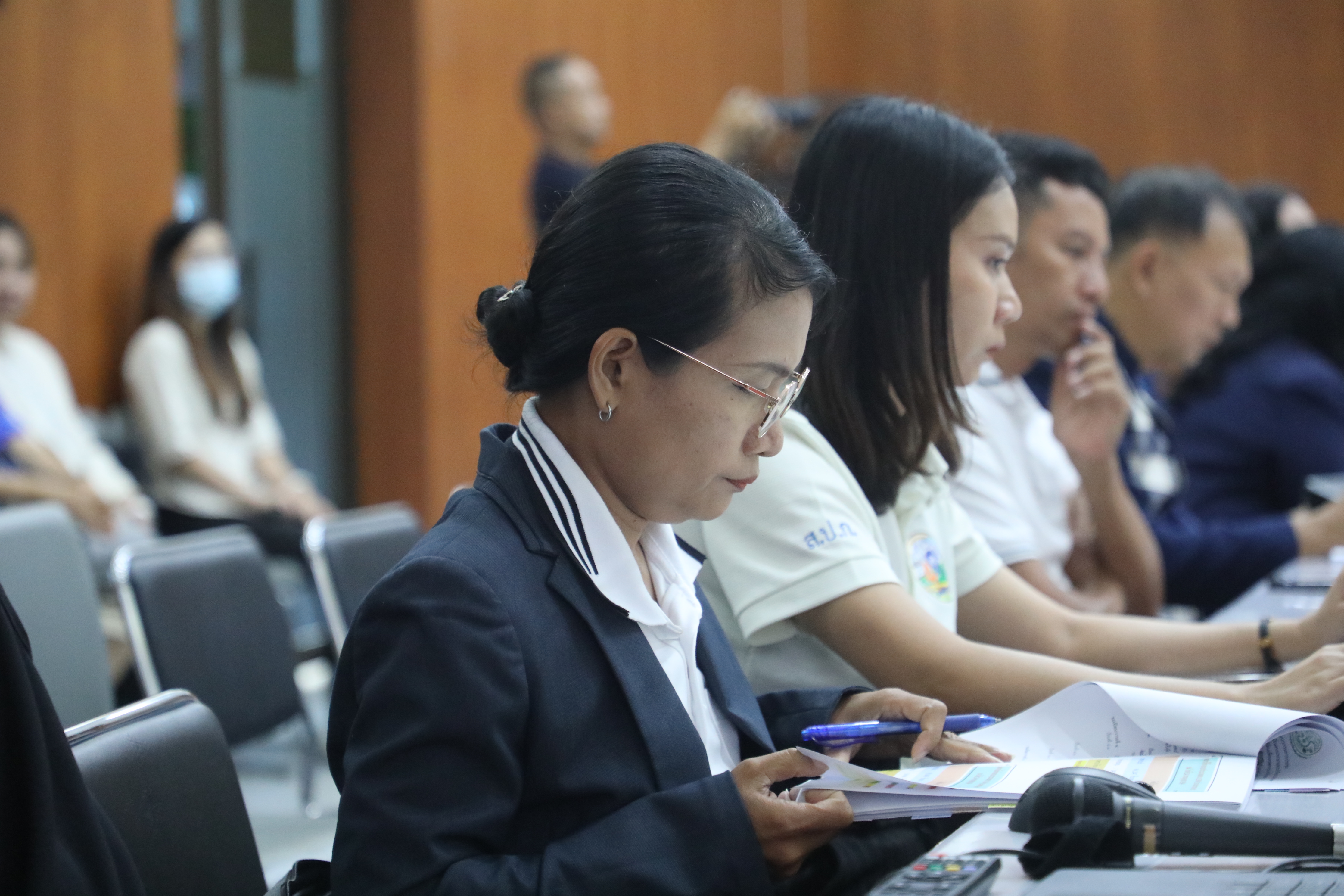 title - ส.ป.ก. ประชุมคณะทำงานติดตามเร่งรัดการใช้จ่ายเงินงบประมาณประจำปีงบประมาณ พ.ศ. 2569 สำนักงานการปฏิรูปที่ดินเพื่อเกษตรกรรม ครั้งที่ 5/2569 